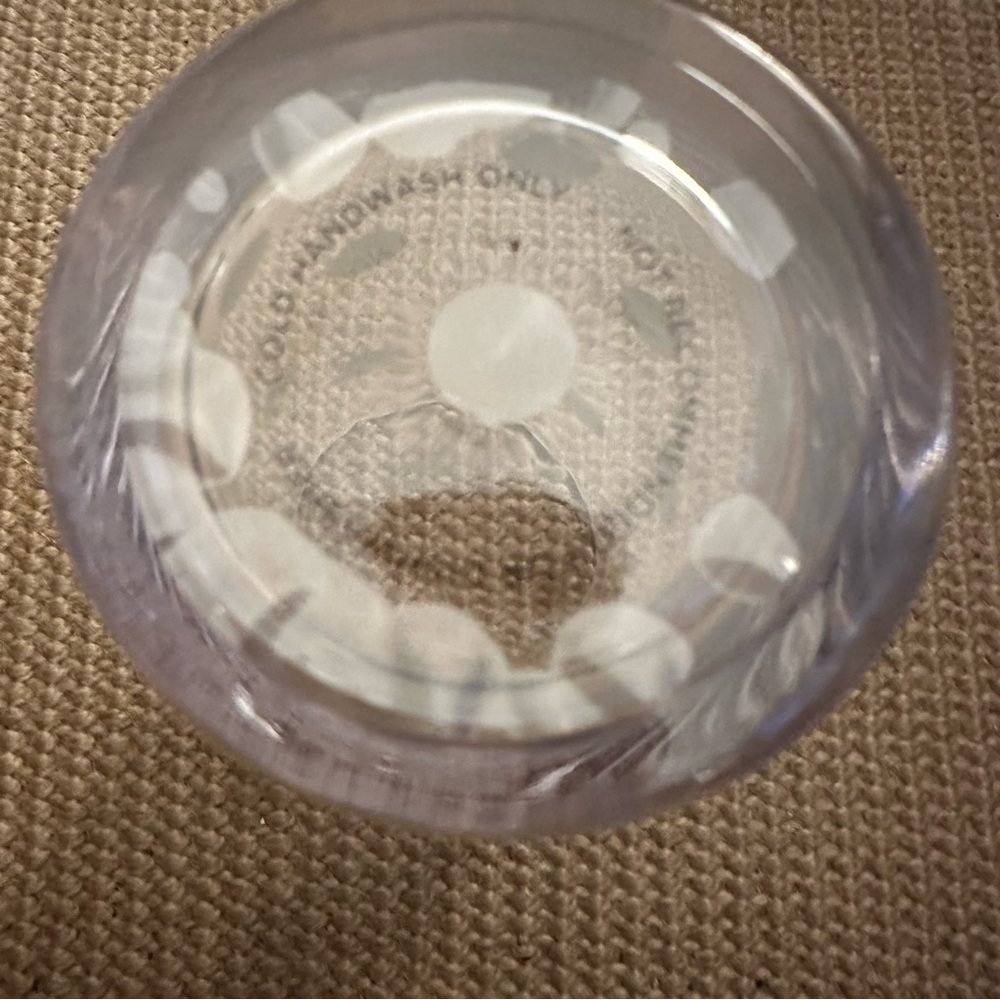 Kate Spade Gold Dots Acrylic Tumblers, New! Set of 2 - Picture 5 of 10